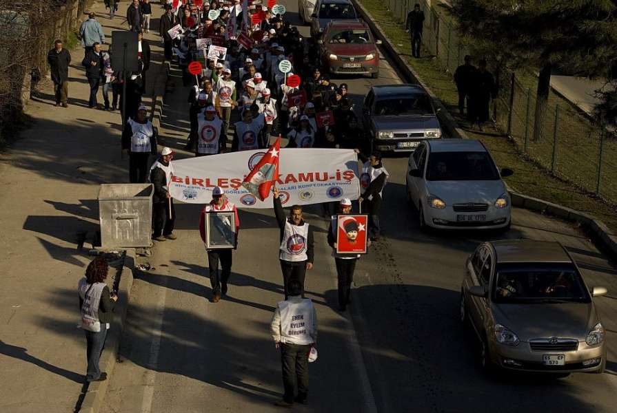 Birleşik Kamu - İş Samsun'dan Ankara'ya Ülkemiz, Geleceğimiz Ve Emeğimiz İçin Yürüyor